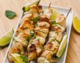 Brochettes de poulet marinées à l'huile d'olive et au citron