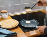 Pâte à crêpes sans lait ni œuf et croustillantes au parfum d'amande