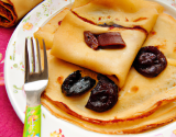 Crêpes aux prunes