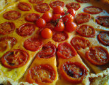 Tarte tomate-cantal