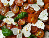 Farfalle tomate chèvre basilic