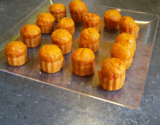 Cannelés à la tomate