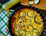 Tarte chaude courgettes Morteau