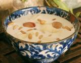 Soupe froide aux amandes