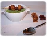 Soupe de petits pois et ses p'tits cubes