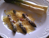 Asperges aux morilles et parmesan