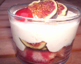 Trifle d'automne aux figues et framboises