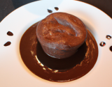 Fondant chaud au chocolat et velouté au Pommeau