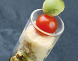 Verrine guacamolé, crabe et tomates cerise