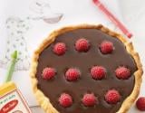 Tarte au chocolat au lait et aux framboises