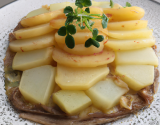 Saint-marcellin sur galette de pomme de terre