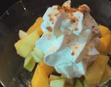 Salade de fruits avec sa Chantilly par Marie