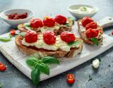 Ricotta toast aux tomates confites