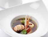 Consommé glacé de crustacés et langoustines