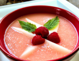 Soupe de melon aux framboises