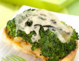 Tartelettes de Fourme d'Ambert au brocoli et caramel de pommes