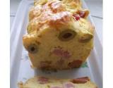 Cake aux olives et jambon