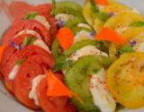 Tomates, mozzarella et basilic