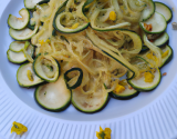 Spaghetti de courgettes estivales