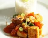 Tofu sauté aux tomates