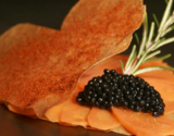 Cœur craquant de carottes de sable et caviar d'Aquitaine