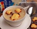 Soupe à l'oignon doux et aux croutons gratinés