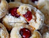 Amaretti au sirop de grenade et pointe de cranberry