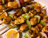 Brochettes de poulet au curry et agrumes