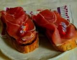 Pan con tomate