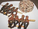 Cuisses de grenouilles caramélisées à la chinoise accompagnées de riz trois saveurs