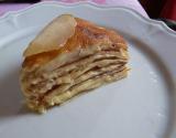 Gâteau de crêpes poire-crème vanillée