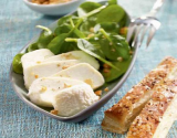 Salade de crottin de chèvre et épinards frais