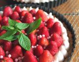 Tarte aux fraises et crème au chocolat blanc et à la menthe