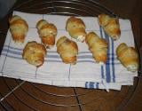 Mini-croissants chèvre et noix