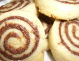 Biscuits roulés au chocolat noir & praliné