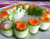 Rouleau concombre, carotte et surimi