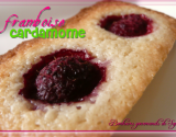 Financiers aux framboises et à la cardamome