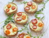 Mini tortilla quiche ricotta et tomates cerise