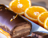 Bûche au chocolat, à l'orange et au grand marnier