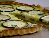 Tarte à la courgette, au chèvre frais et à la moutarde