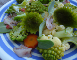 Salade de chou-fleur et brocoli aux fruits de mer