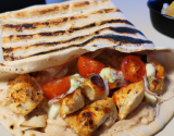 Pita au poulet grec