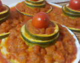 Puits de courgettes à la compotée de tomates