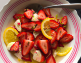 Salade de fraises à la vanille et au citron