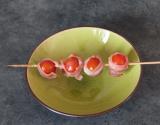 Brochette tomates et lard miellé