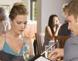 Les 5 trucs qui nous agacent au resto quand on est une femme