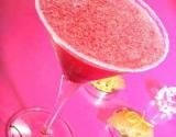 Cocktail aux sirops de cerise et pamplemousse