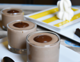 Mousse au chocolat, crème fraîche et beurre