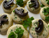 Macarons de champignons en persillade