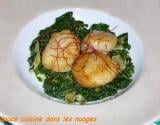 Coquilles Saint-Jacques sur Lit d'Epinards et Blettes